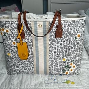 Tory Burch White, blue and Brown Geometric Tote